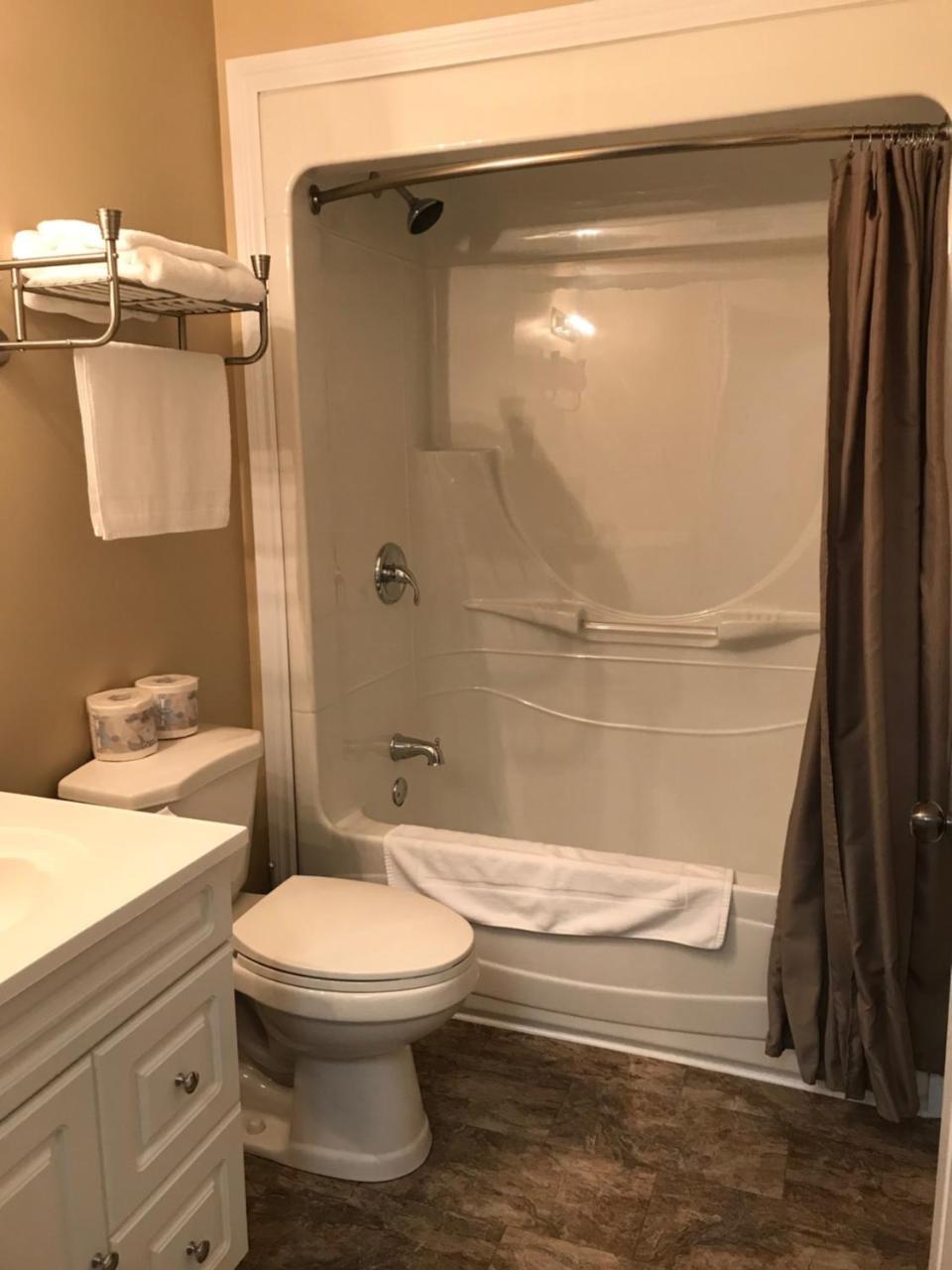 Riverview Suites Clarenville Ngoại thất bức ảnh