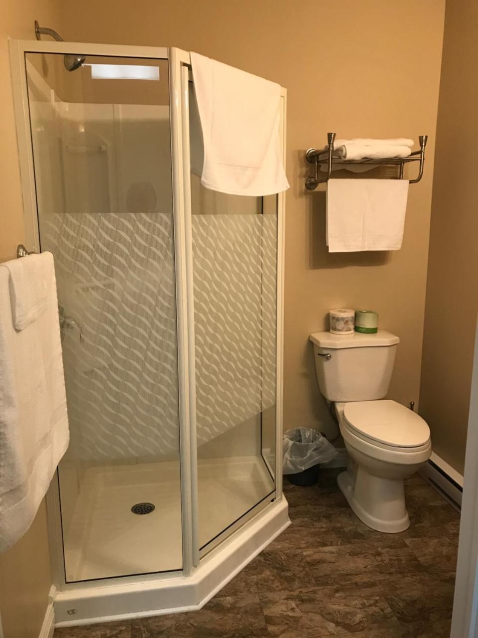 Riverview Suites Clarenville Ngoại thất bức ảnh